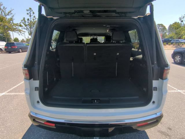 Used 2024 Jeep Wagoneer Series II w/ Flexible Seating Group AWD/4WD image 35