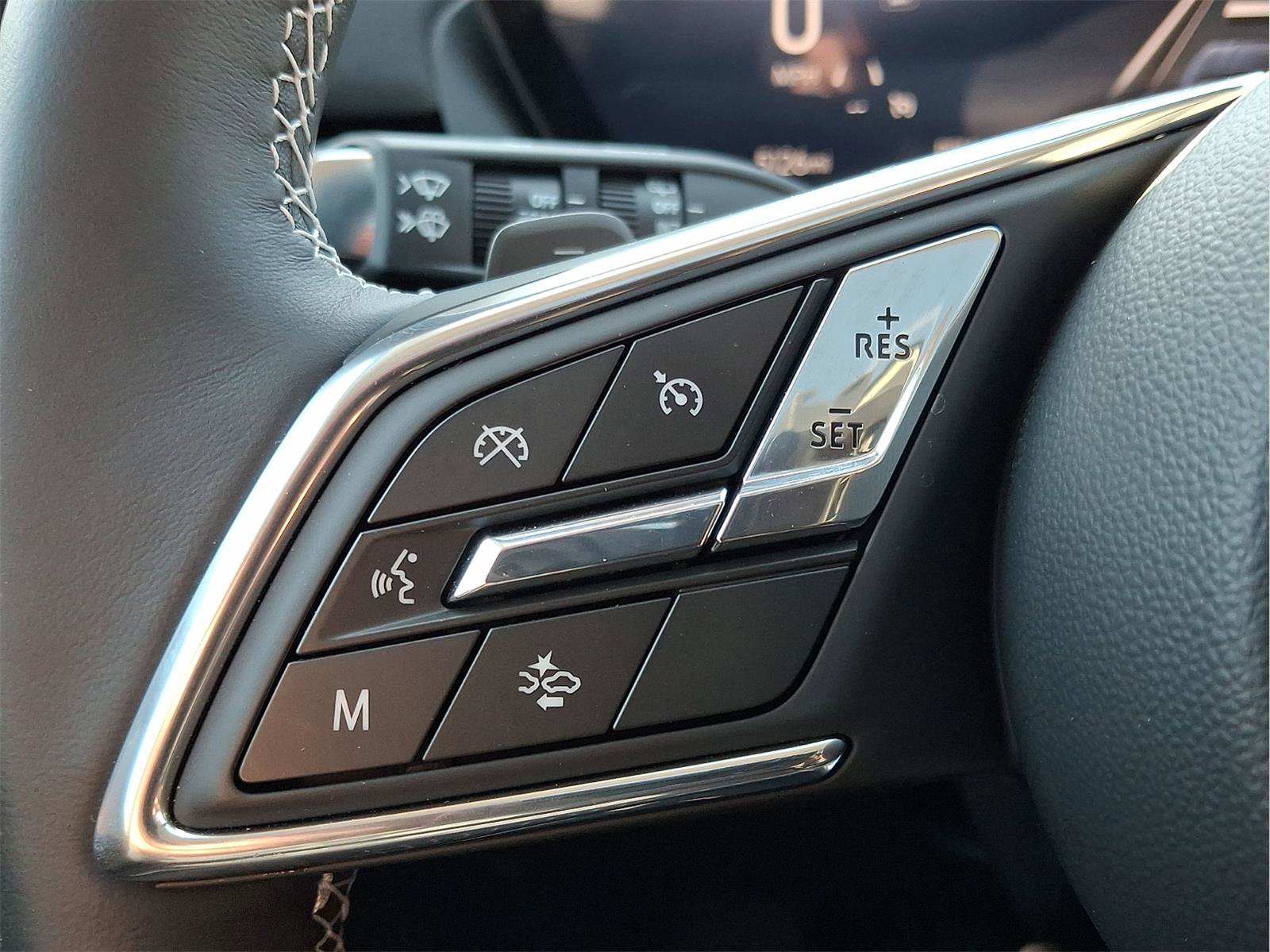 Used 2024 Buick Envision Sport Touring image 19