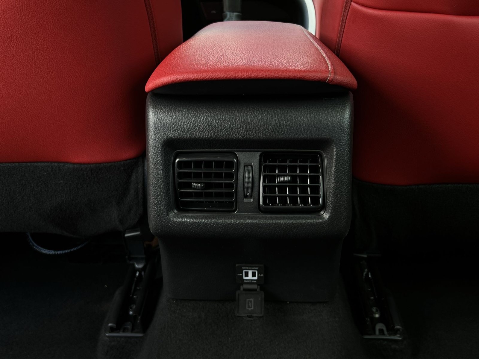 Used 2023 Toyota Camry XSE w/ Cold Weather Package FWD image 33