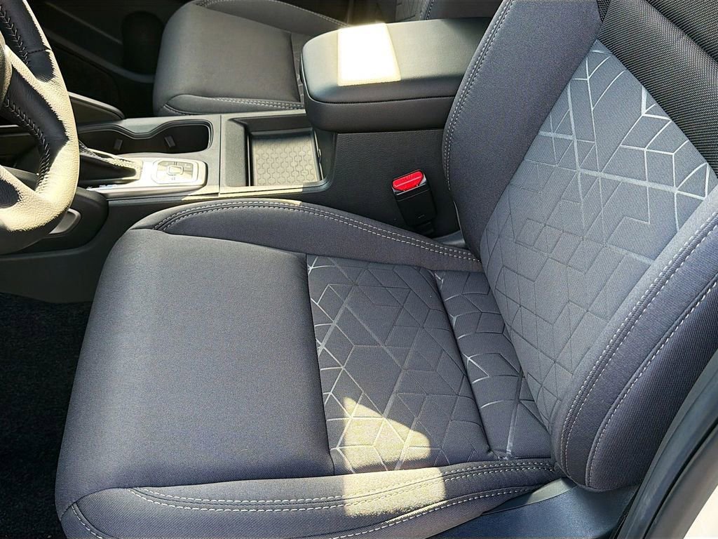 New 2026 Nissan Frontier SV w/ All-Weather Content Package image 18