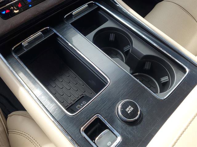 Used 2022 Lincoln Aviator Reserve w/ Equipment Group 201A image 54