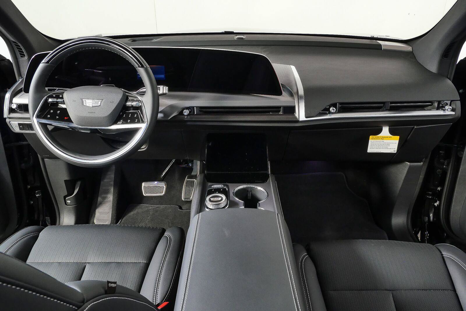 New 2027 Cadillac Vistiq Luxury AWD/4WD image 14