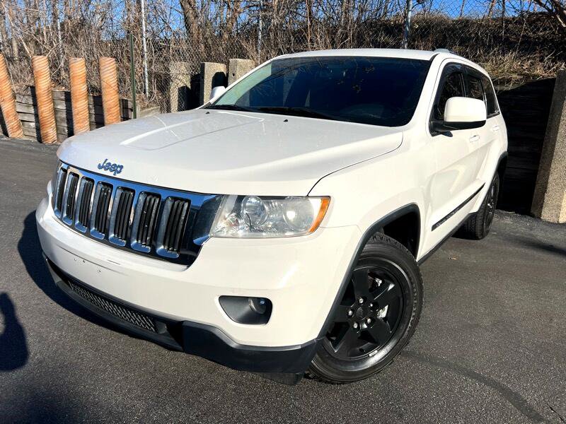 Used 2011 Jeep Grand Cherokee Laredo