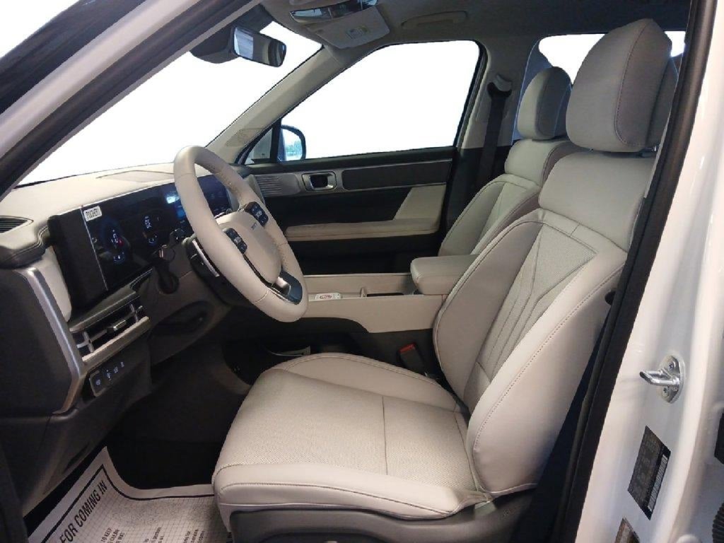 New 2026 Hyundai Santa Fe SEL FWD image 9