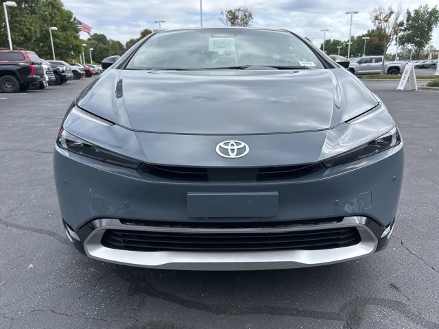 New 2026 Toyota Prius Plug-In Hybrid image 2