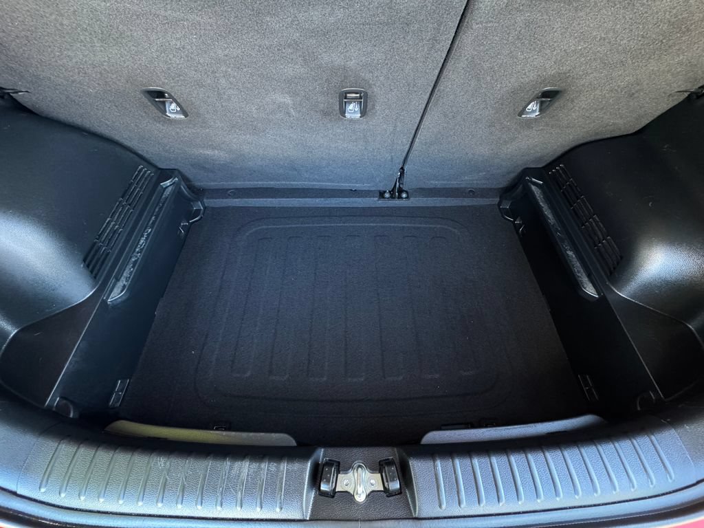 Used 2024 Kia Soul LX w/ Option Group 015 FWD image 13