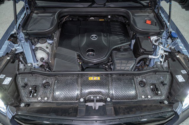 New 2026 Mercedes-Benz GLS 450 4MATIC image 23