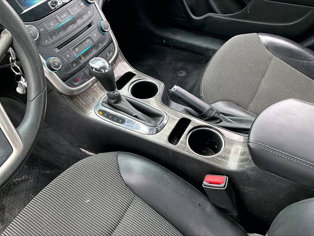 Used 2014 Chevrolet Malibu LT image 13