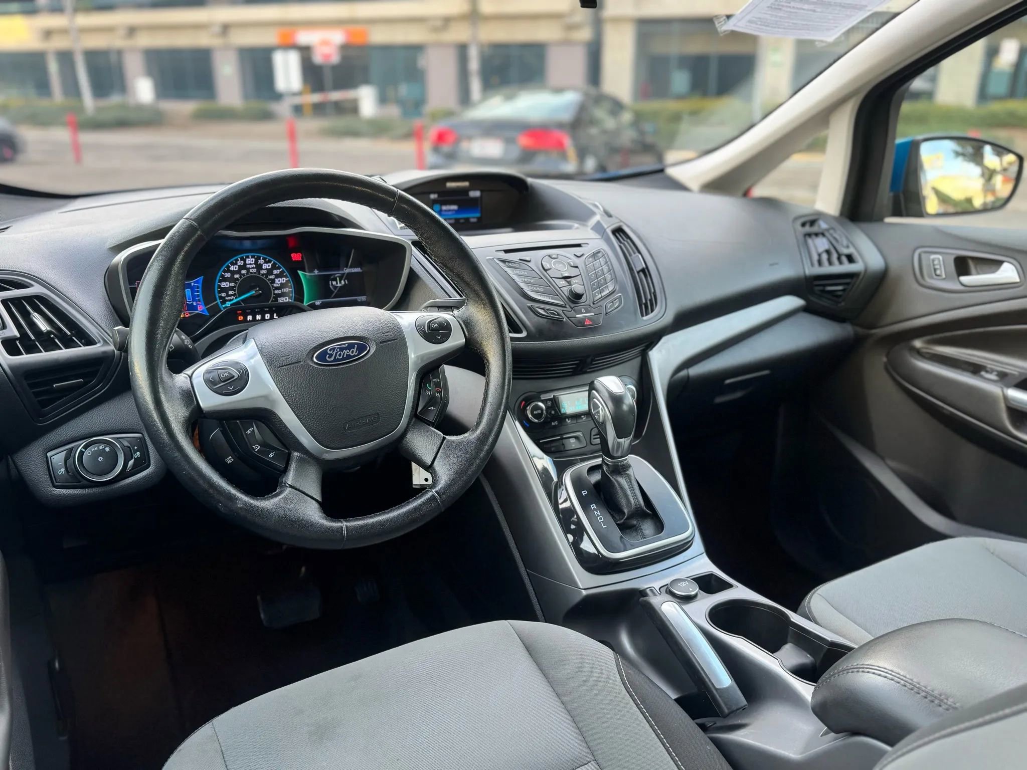 Used 2014 Ford C-MAX SE image 12