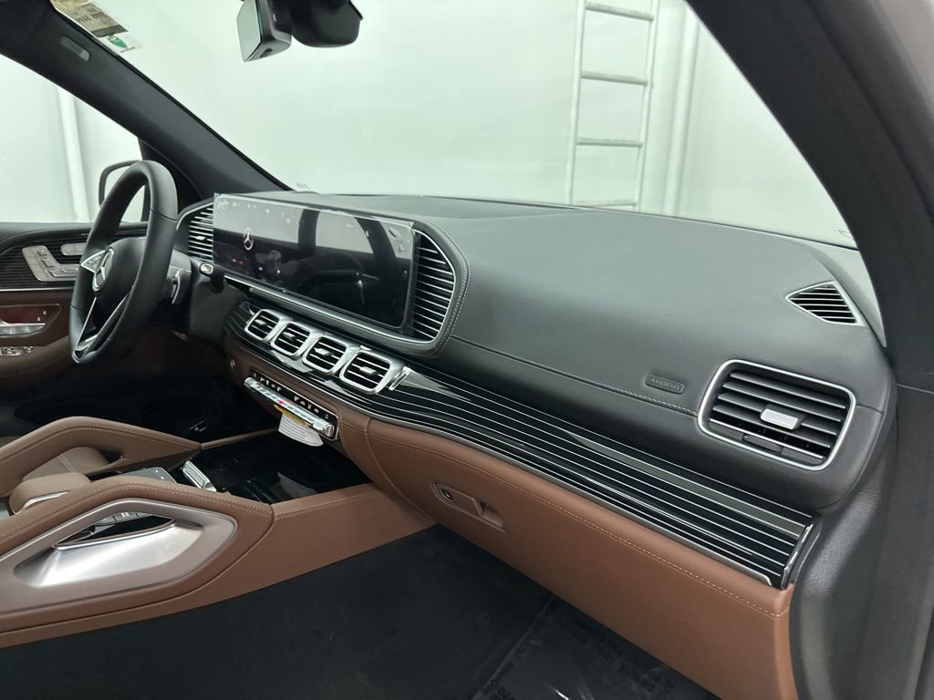 New 2026 Mercedes-Benz GLE 580 4MATIC image 29