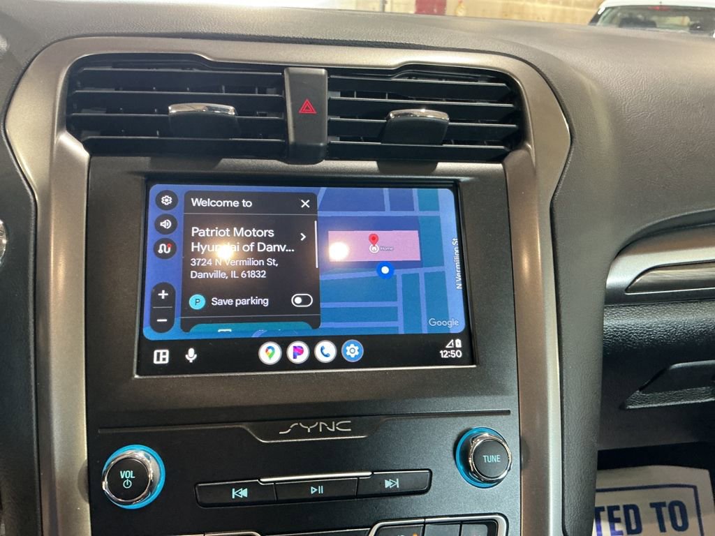Used 2020 Ford Fusion SEL image 20