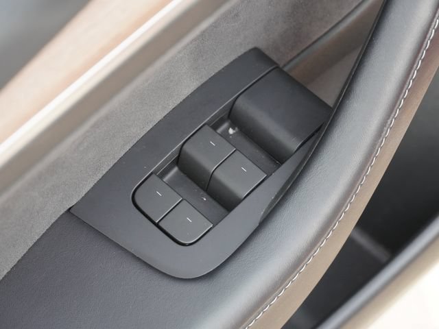 Used 2023 Tesla Model 3 Standard Range RWD image 19