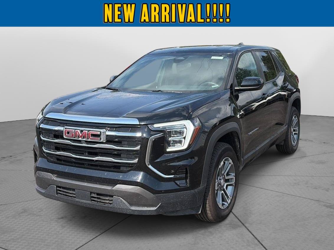 Used 2026 GMC Terrain Elevation