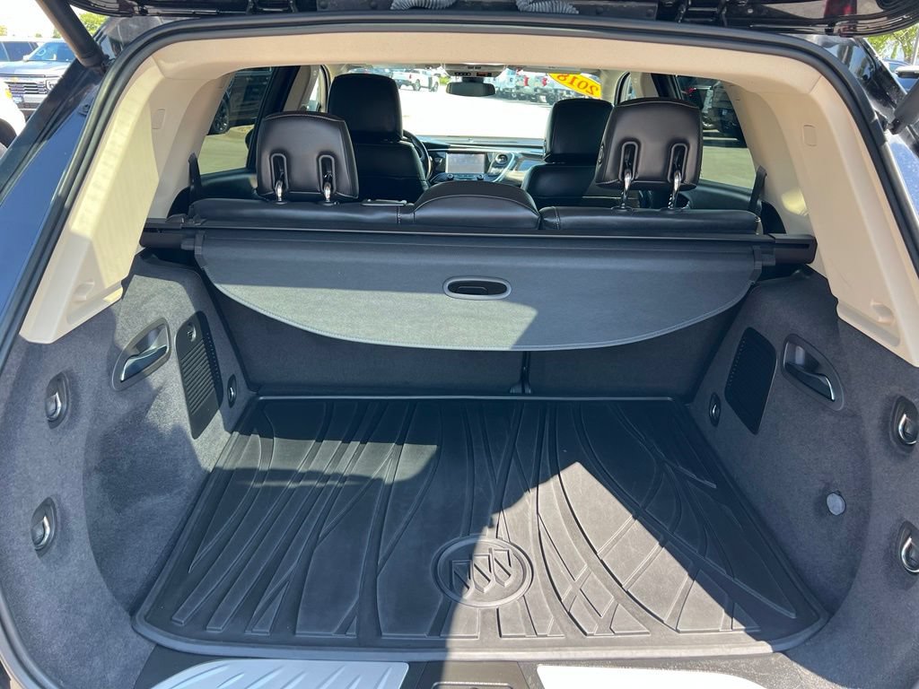 Used 2018 Buick Envision Premium AWD/4WD image 23