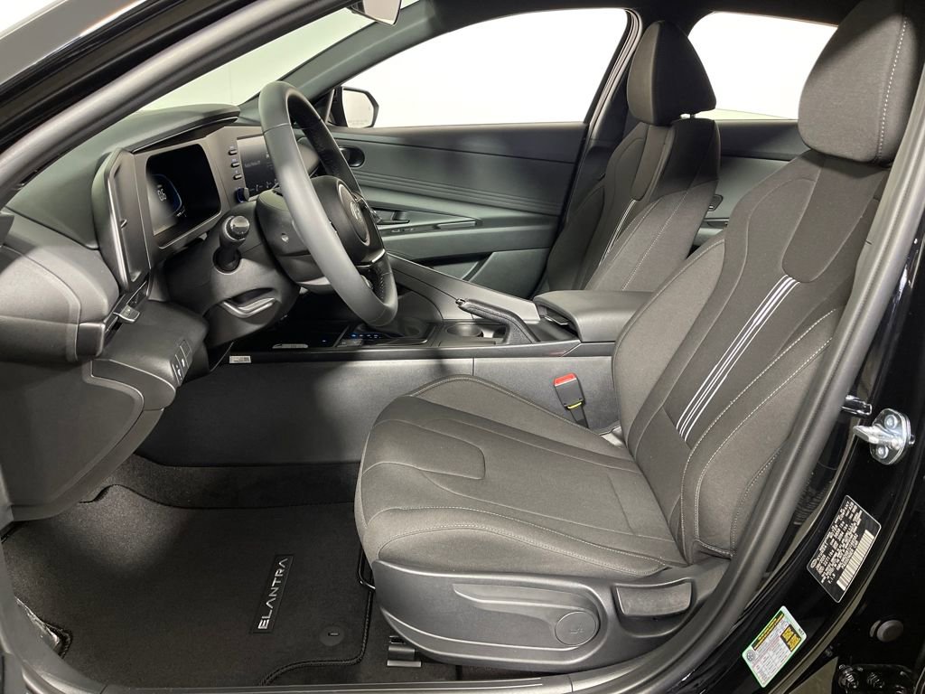 New 2026 Hyundai Elantra Sport image 12