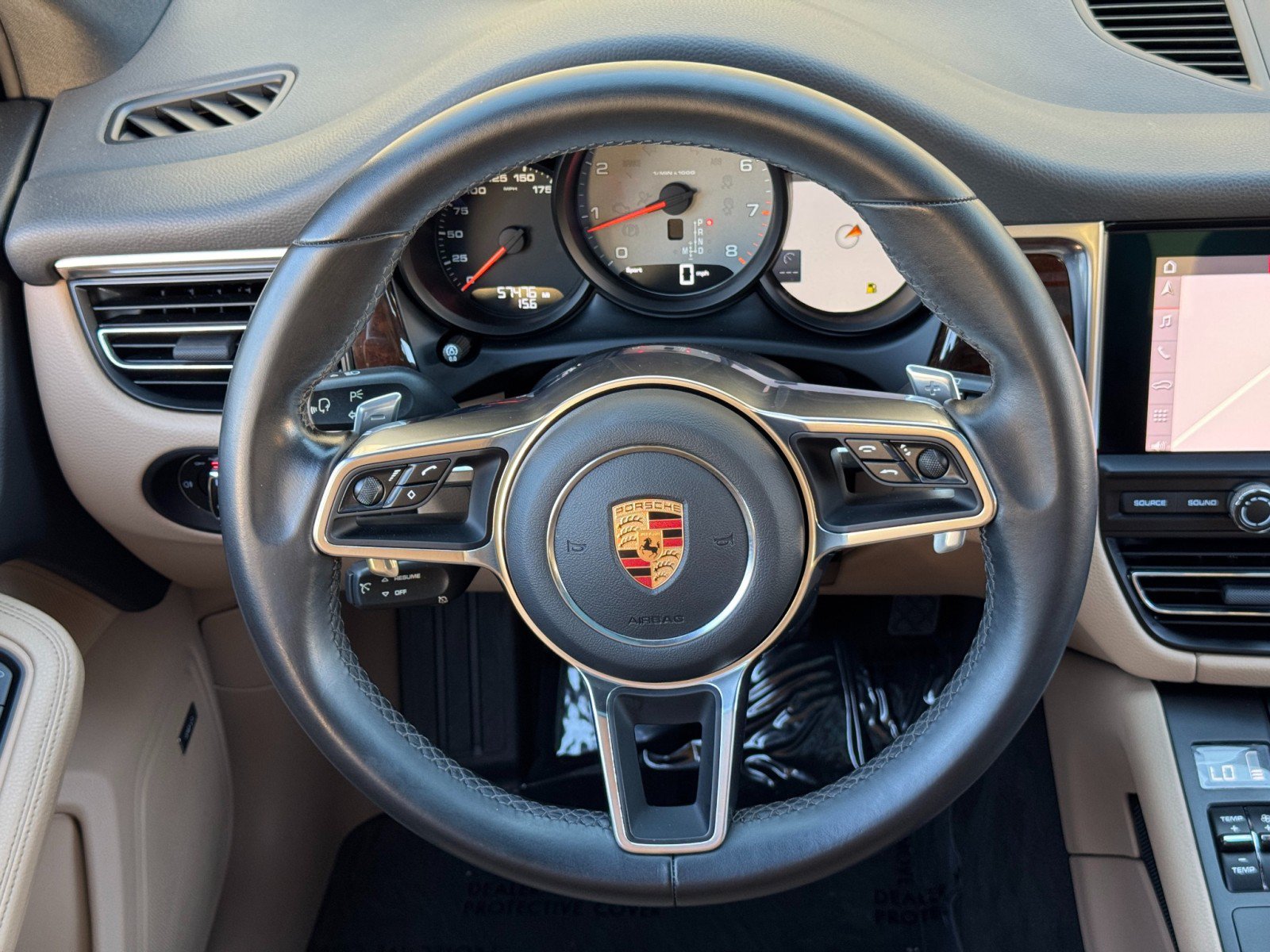 Used 2020 Porsche Macan S AWD/4WD image 22