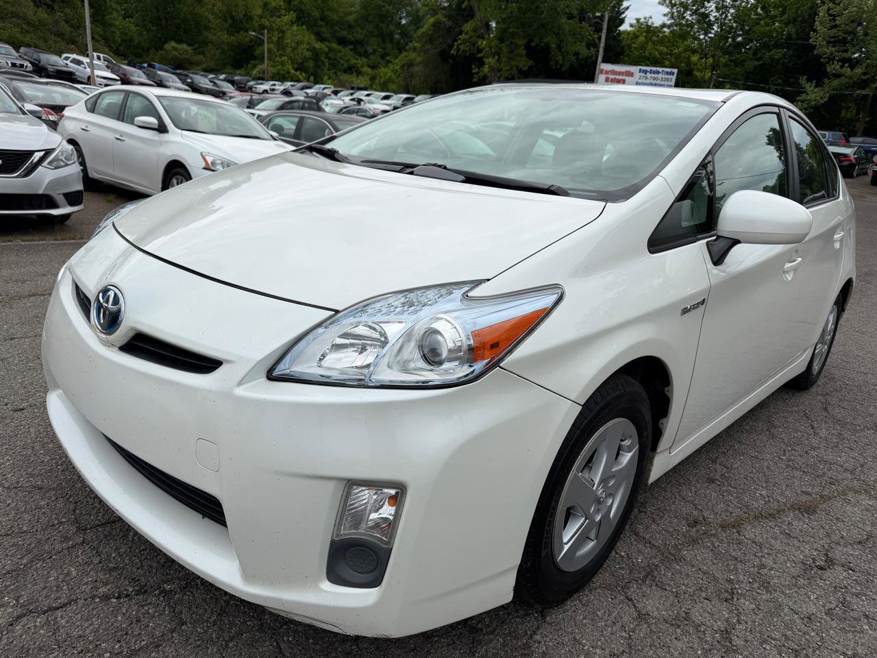 Used 2010 Toyota Prius Five FWD image 1