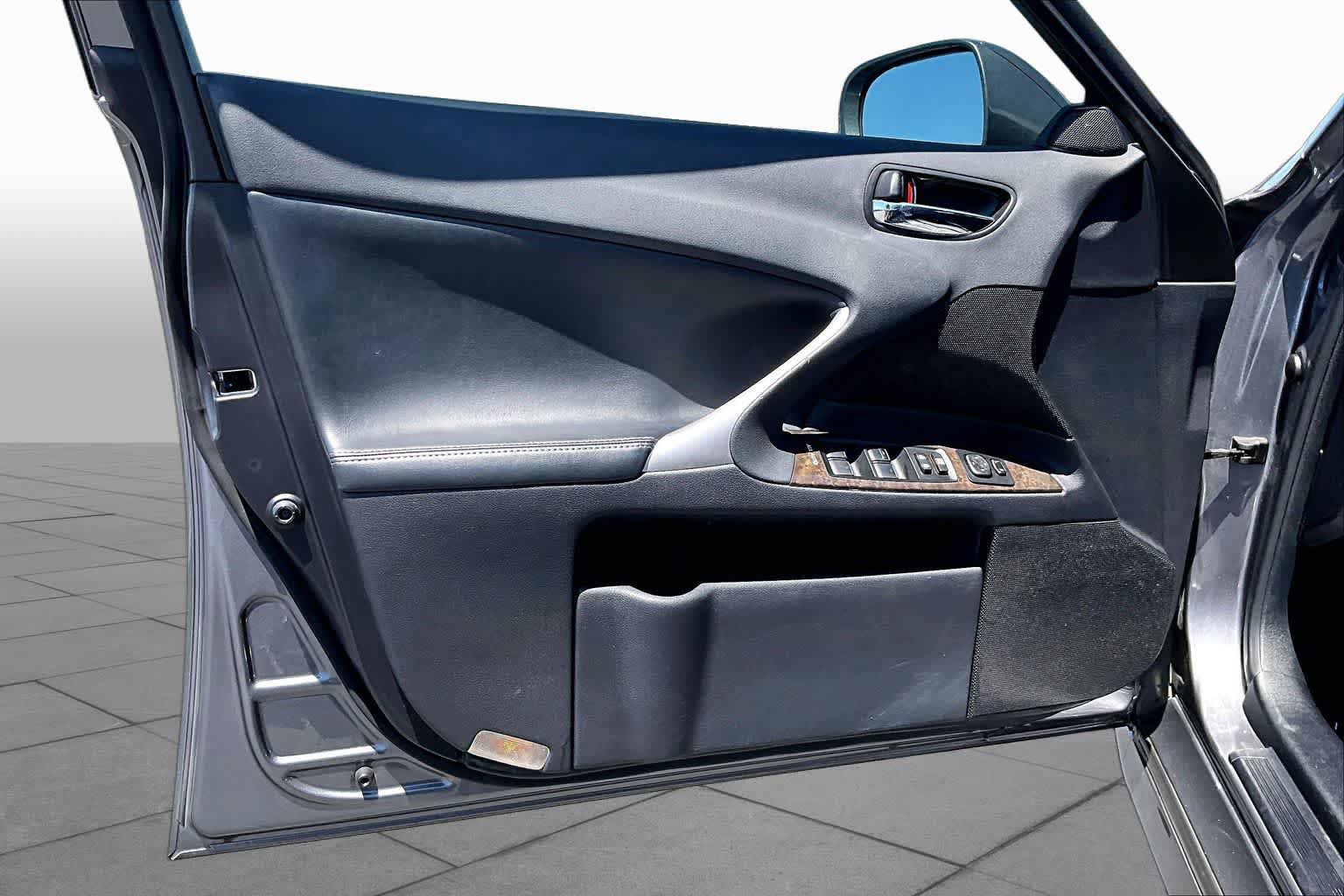 Used 2012 Lexus IS 250 w/ Premium Pkg Value Edition RWD image 25