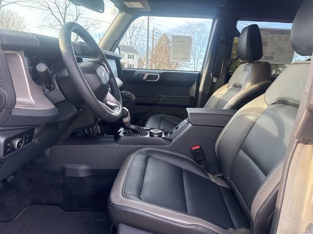 New 2025 Ford Bronco Outer Banks image 6
