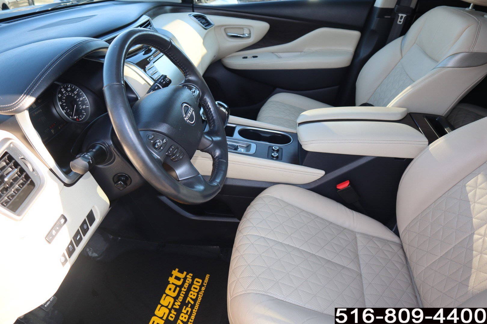 Used 2023 Nissan Murano Platinum w/ Cargo Package image 16