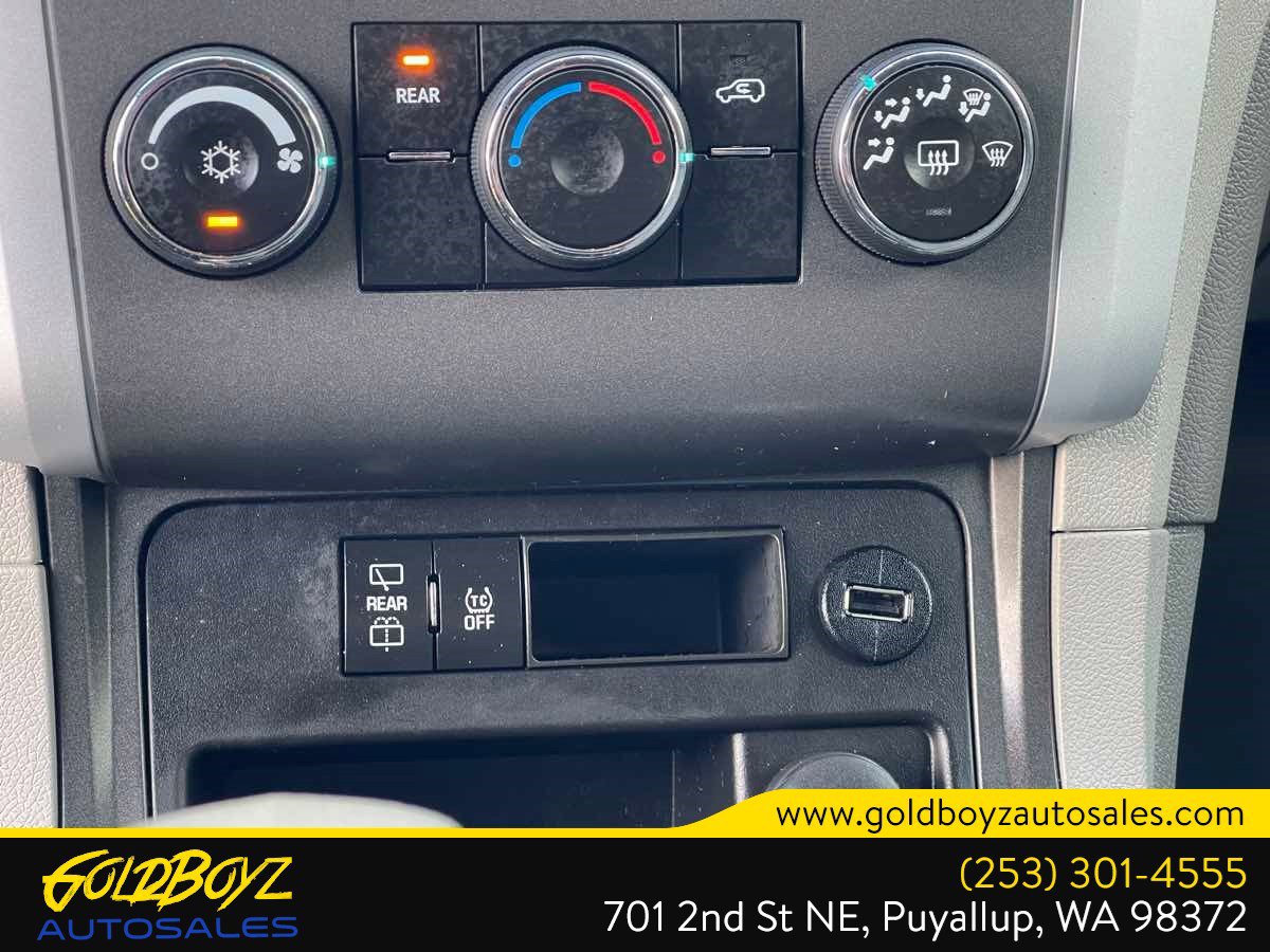 Used 2012 Chevrolet Traverse LS AWD/4WD image 35