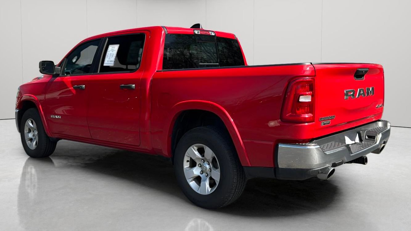 Used 2025 RAM 1500 Big Horn AWD/4WD image 6