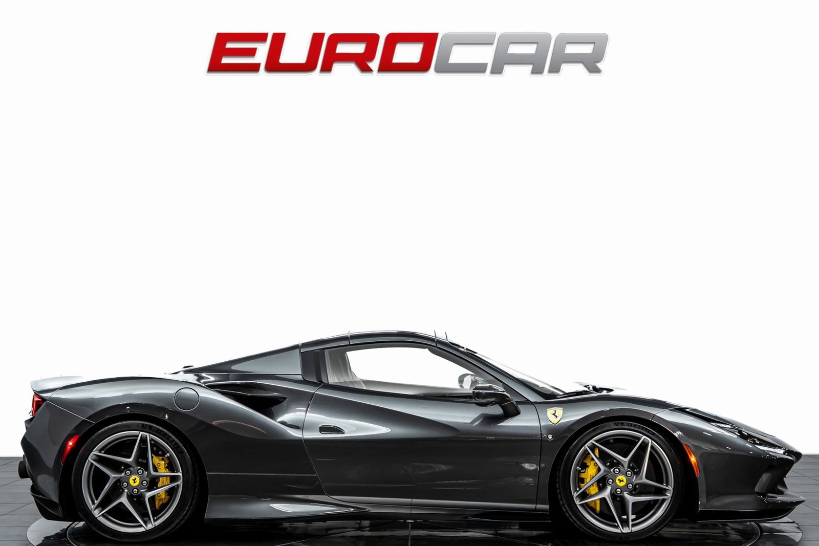 Used 2022 Ferrari F8 Tributo image 8