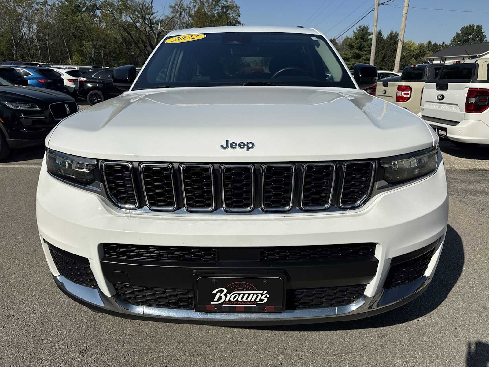Used 2022 Jeep Grand Cherokee L Laredo w/ Luxury Tech Group I image 2