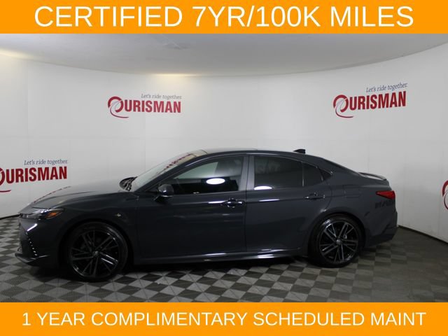 Used 2025 Toyota Camry XSE FWD image 4