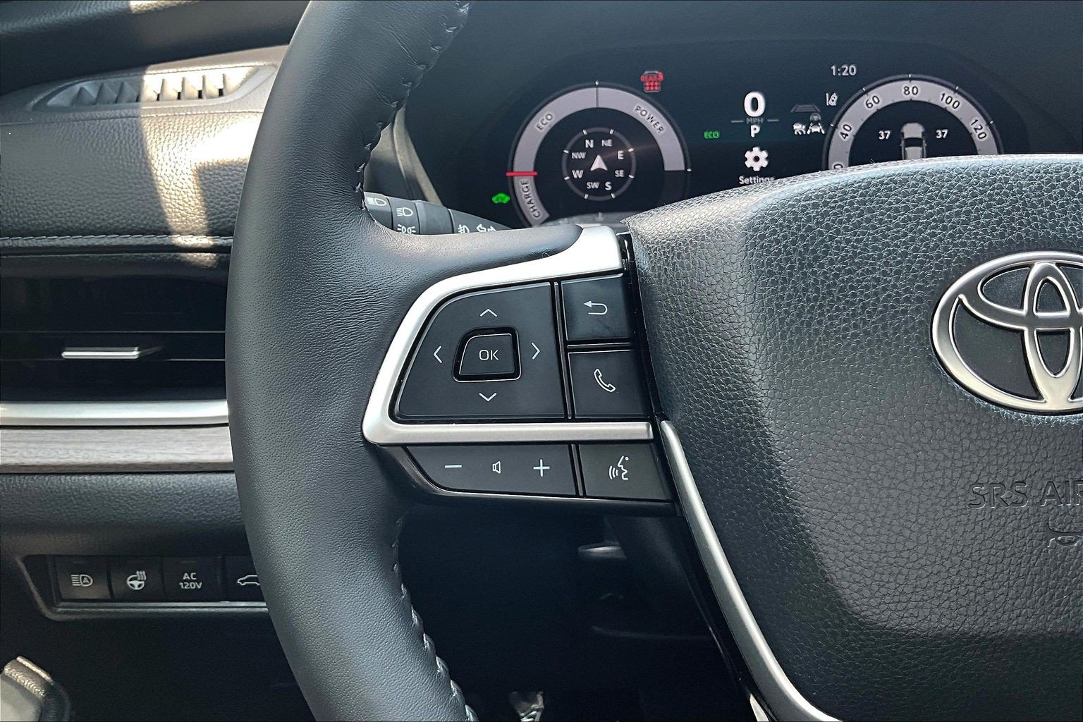 Used 2025 Toyota Grand Highlander AWD Hybrid image 20