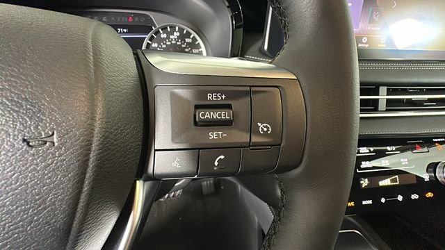 Used 2025 INFINITI QX60 Pure AWD/4WD image 17