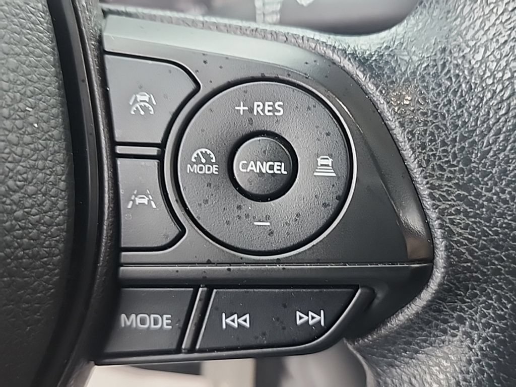 Used 2023 Toyota Corolla LE FWD image 12