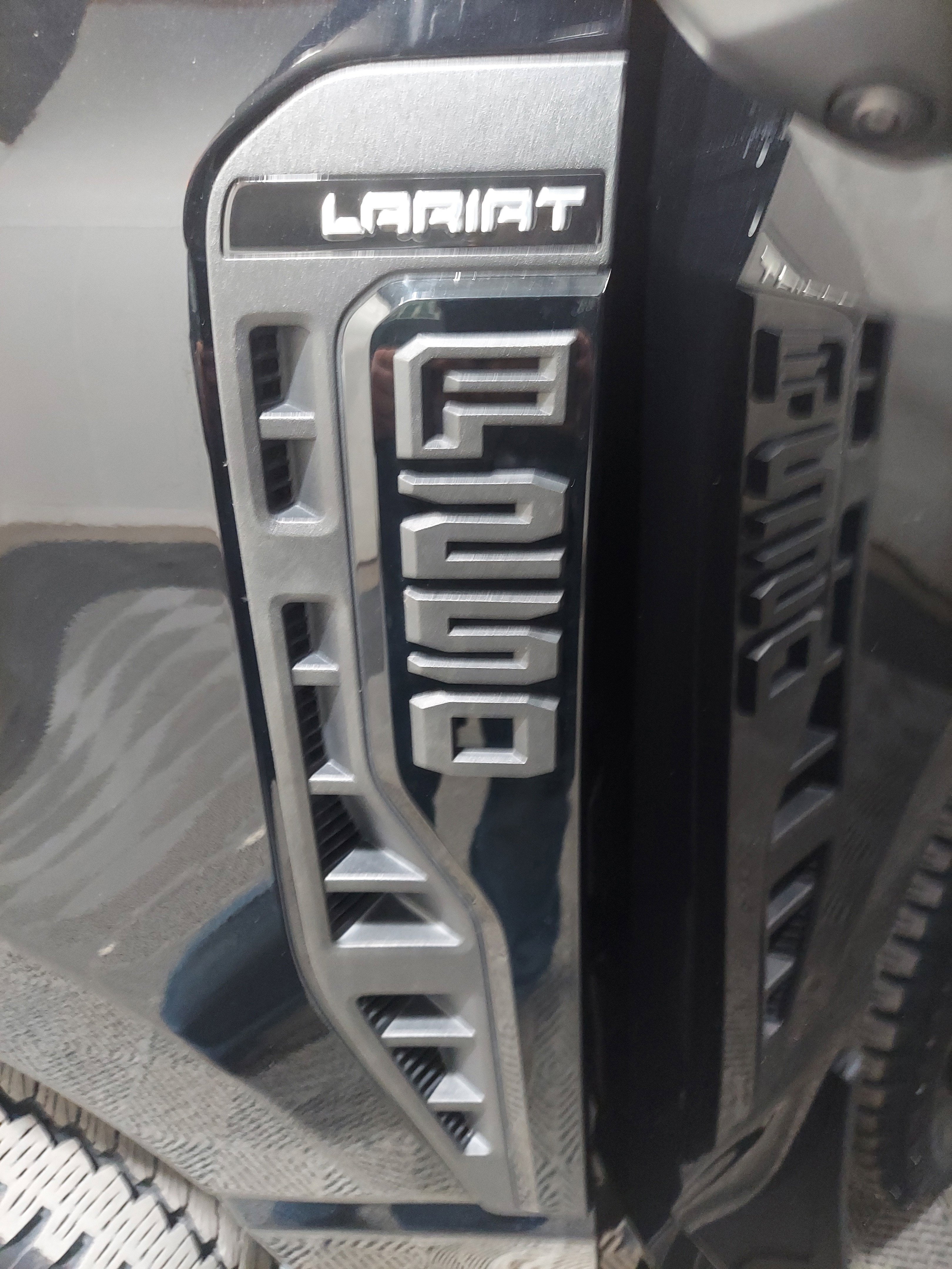 Used 2024 Ford F250 Lariat w/ Lariat Ultimate Package AWD/4WD image 6