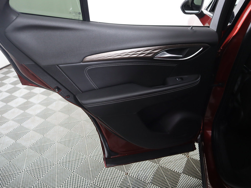 Used 2023 Buick Envision Avenir AWD/4WD image 32