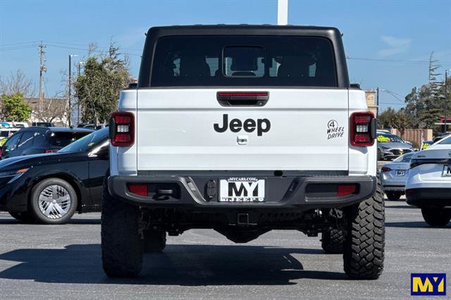 Used 2025 Jeep Gladiator Willys image 5