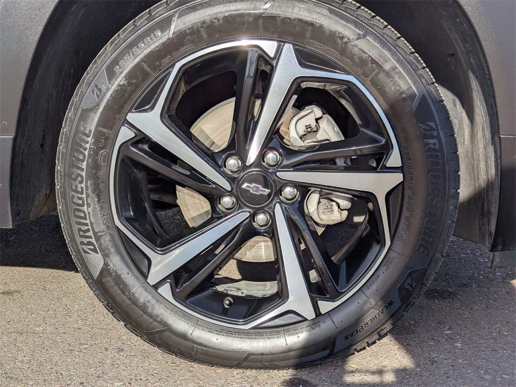 Used 2023 Chevrolet TrailBlazer RS w/ Sun and Liftgate Package image 48