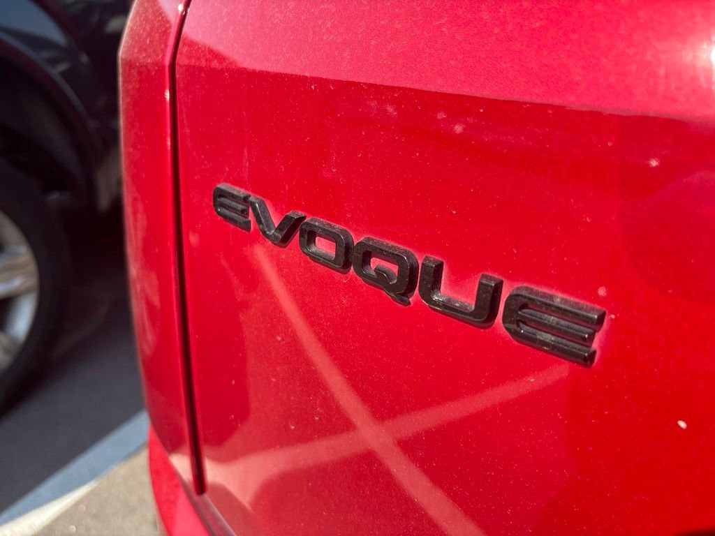 Used 2023 Land Rover Range Rover Evoque R-Dynamic SE AWD/4WD image 17