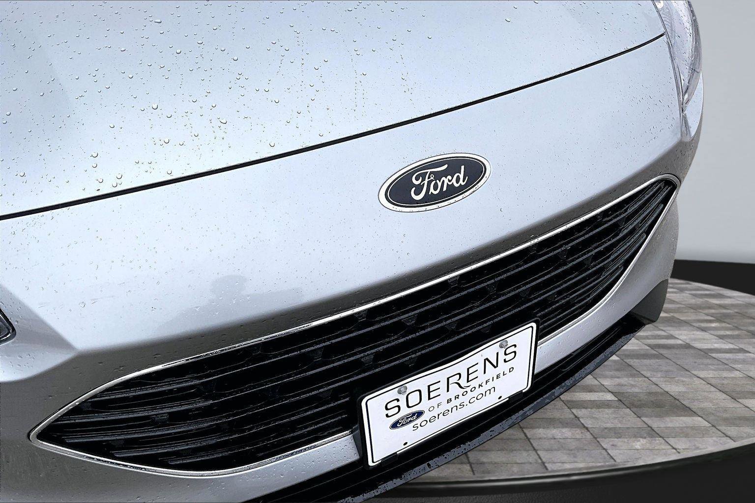 Used 2022 Ford Escape SEL w/ SEL Stealth AWD Package image 23