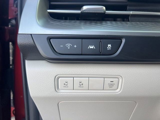 Certified 2024 Kia Carnival LX image 12