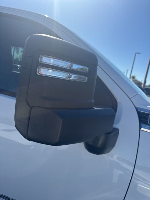 Used 2022 GMC Sierra 2500 Pro w/ Convenience Package image 17