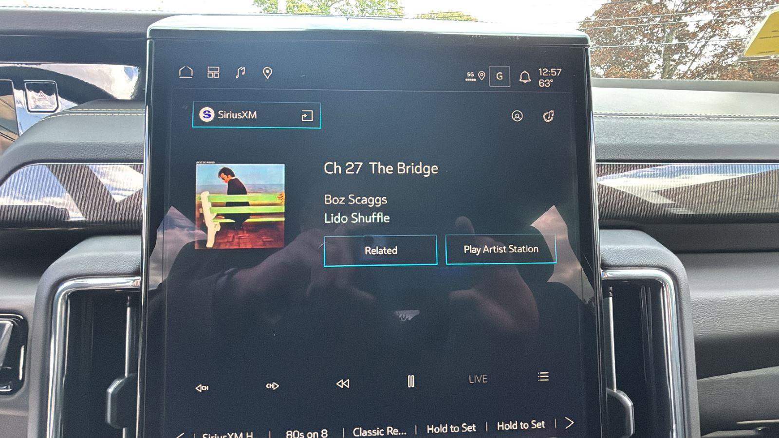 New 2026 GMC Yukon Elevation w/ LPO, Elevation Black Package image 18