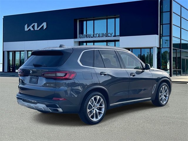 Used 2022 BMW X5 sDrive40i w/ Premium Package image 11