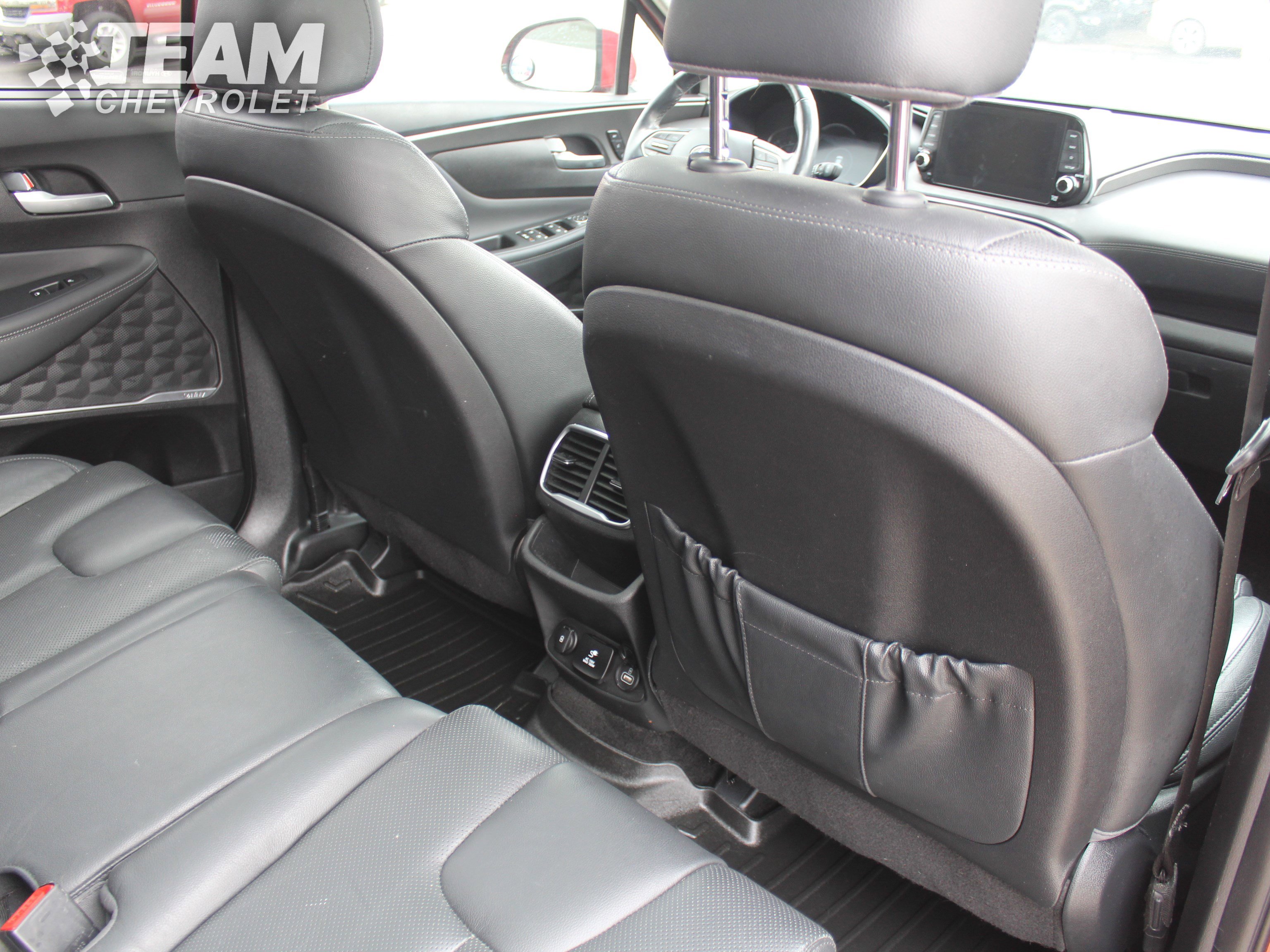 Used 2020 Hyundai Santa Fe Limited image 25