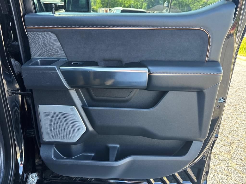 Used 2024 Ford F250 Platinum AWD/4WD image 16