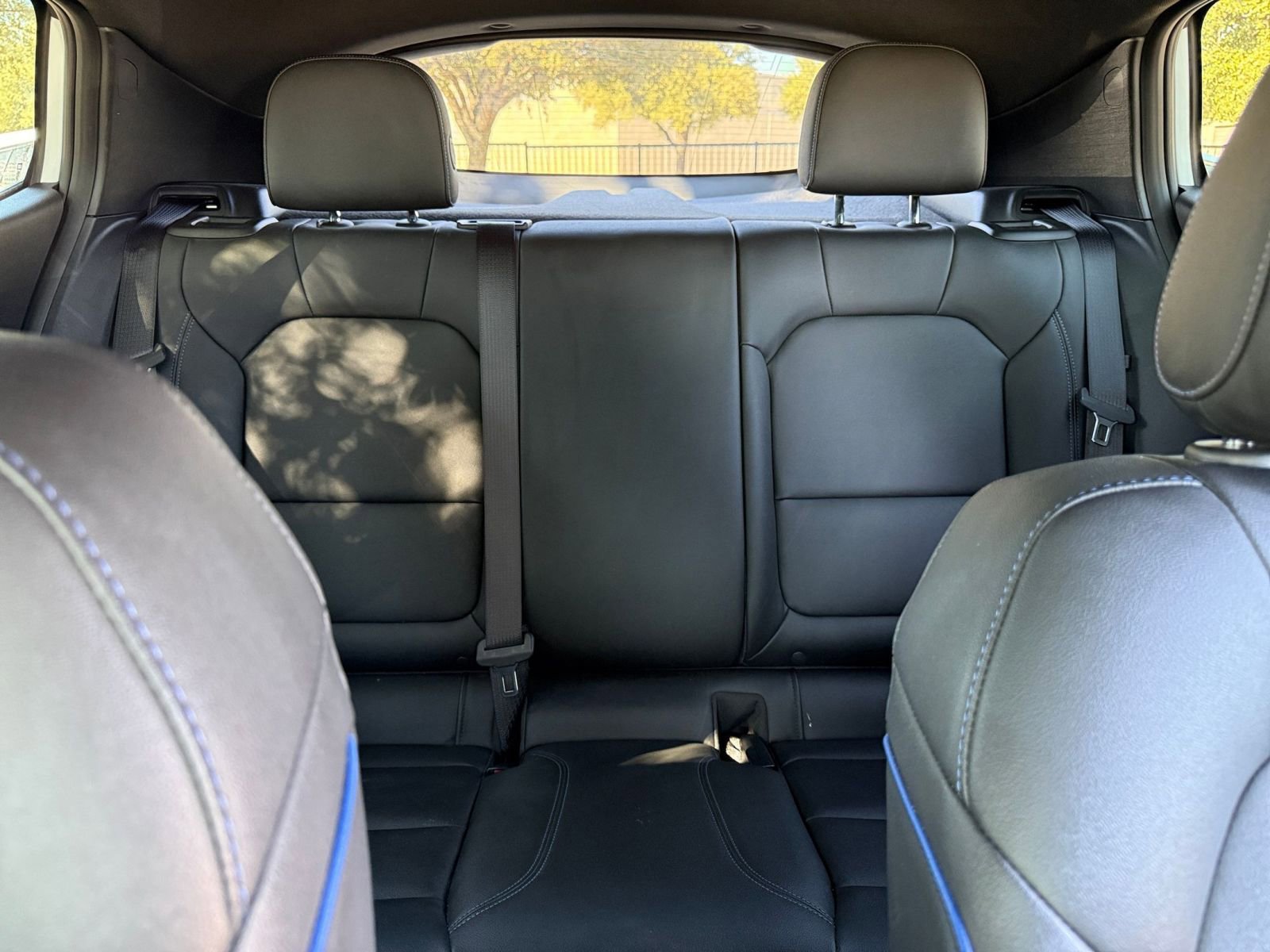 Used 2025 Buick Envista Sport Touring image 38