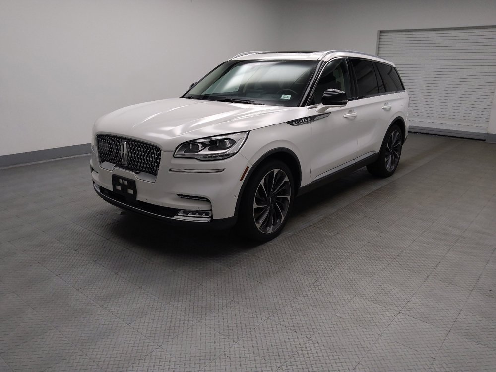 Used 2020 Lincoln Aviator Reserve w/ Equipment Group 202A AWD/4WD image 2