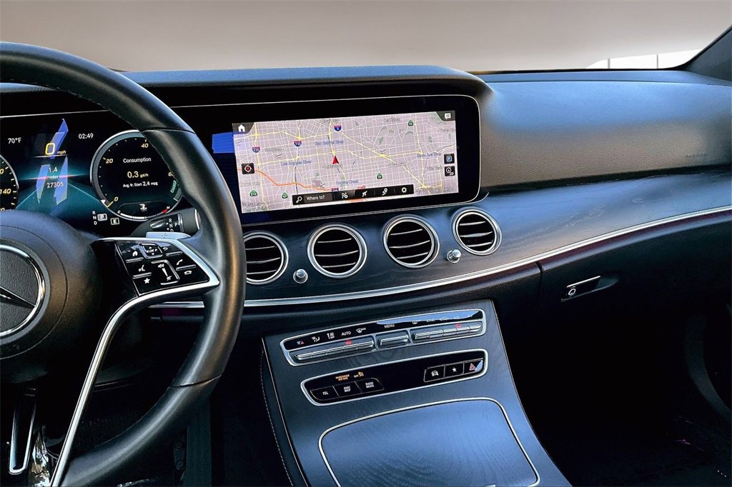 Used 2022 Mercedes-Benz E 350 Sedan image 9