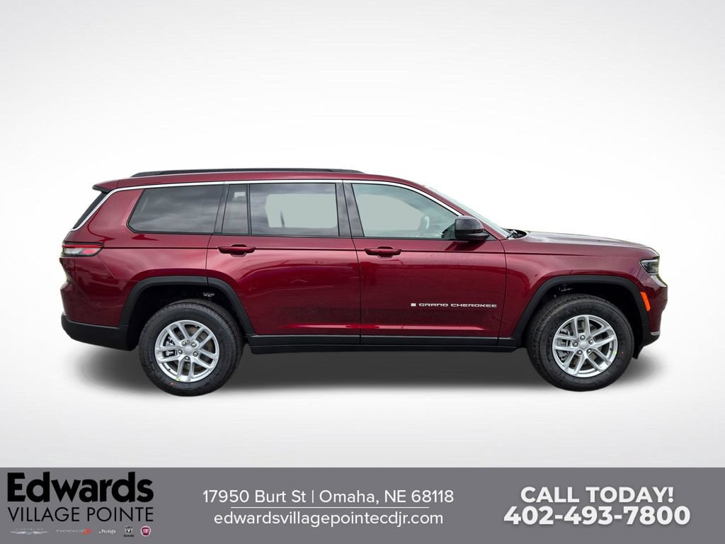 New 2026 Jeep Grand Cherokee L Laredo AWD/4WD image 2