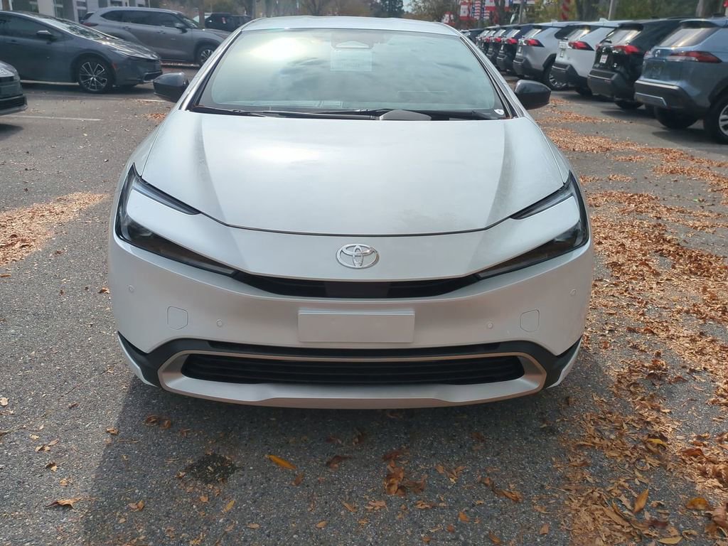 New 2026 Toyota Prius Plug-In Hybrid image 9