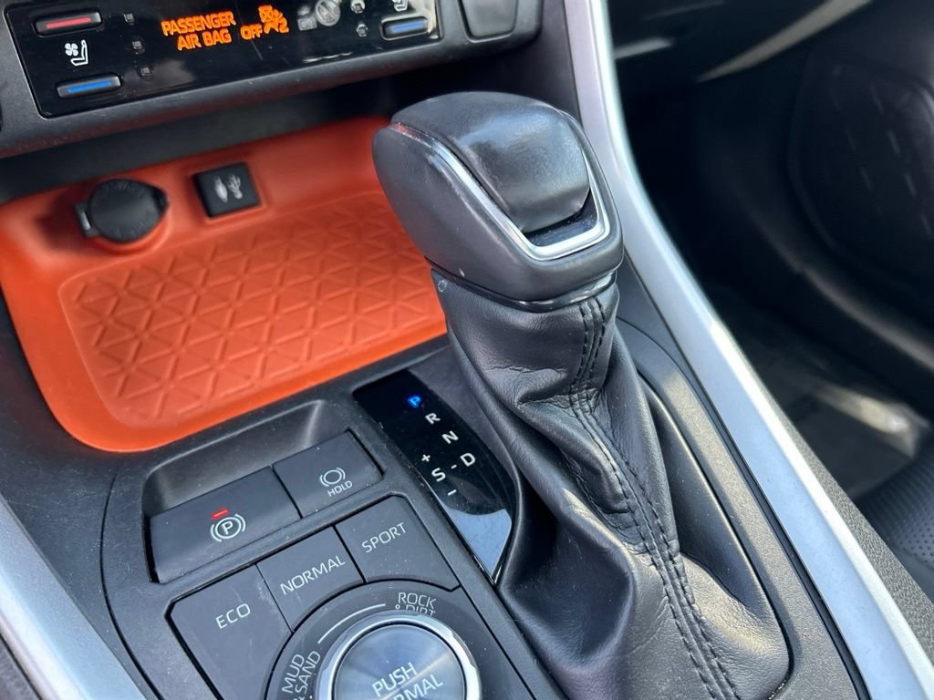 Used 2019 Toyota RAV4 Adventure w/ Cold Weather Package AWD/4WD image 22